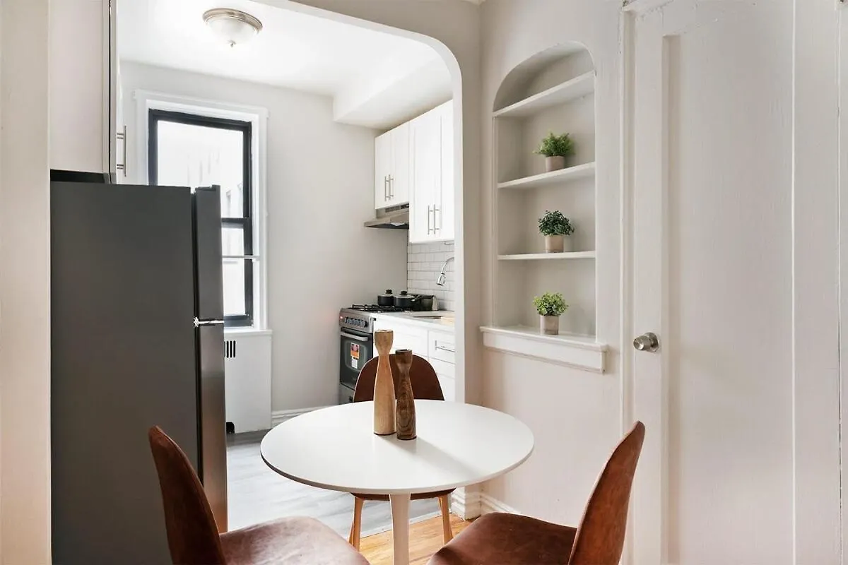 105 -5G Brand New Studio Prime Location Elevator New York 0*,  Stati Uniti